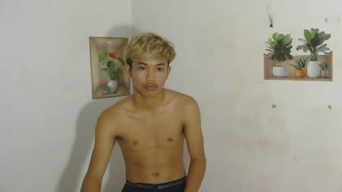 urasian_jomarie online show from May 2026 07:28:02 AM