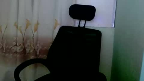 urasian_joy online show from November 2025 06:54:01 PM