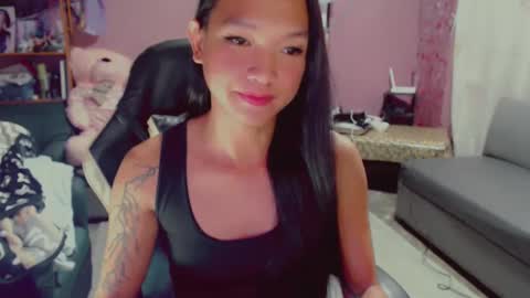 Snapshot of urasian_newra chatting on February 2025 07:13:02 AM NEWRA ALLISON online show from February 2025 07:13:02 AM