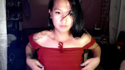 Snapshot of urasian_newra chatting on March 2025 01:06:01 AM NEWRA ALLISON online show from March 2025 01:06:01 AM