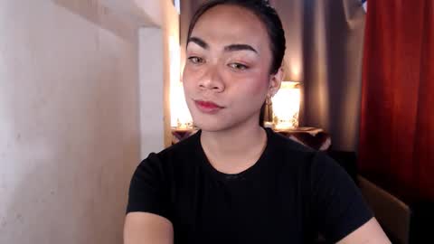 Olivia online show from January 2025 09:50:01 PM