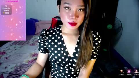 KENDRA online show from October 2025 06:59:01 PM