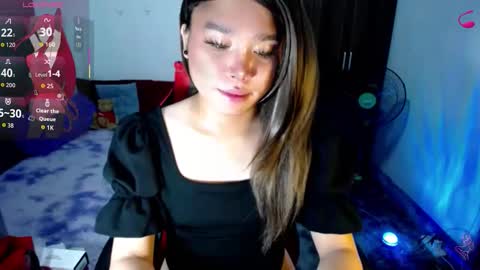 Snapshot of urasiansweet_cummer chatting on April 2026 06:41:01 PM KENDRA online show from April 2026 06:41:01 PM
