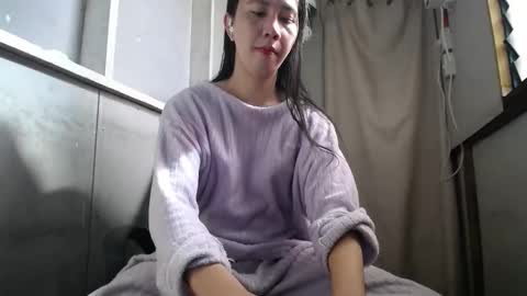 Snapshot of urasiantserika chatting on February 2026 12:29:01 AM Erika online show from February 2026 12:29:01 AM