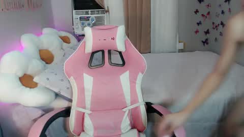 Snapshot of urbabelianne chatting on January 2025 07:15:01 AM lianne online show from January 2025 07:15:01 AM