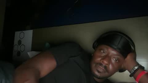 urbandick5 online show from April 2026 05:47:02 AM