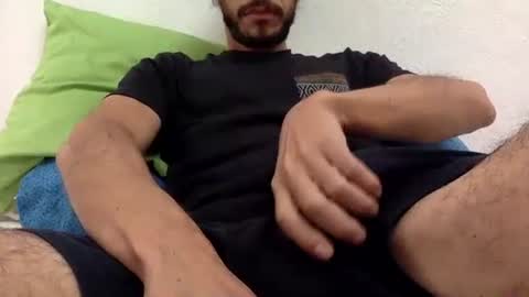 Snapshot of urbestbigdick chatting on January 2025 08:00:01 PM urbestbigdick online show from January 2025 08:00:01 PM