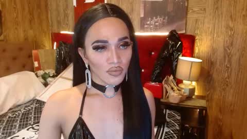 KENDALL online show from December 2024 10:59:01 AM