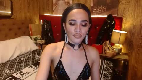 KENDALL online show from December 2024 02:05:02 PM