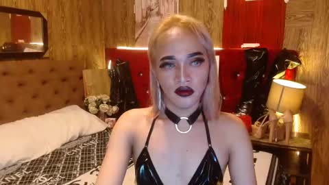 KENDALL online show from January 2025 03:22:02 PM