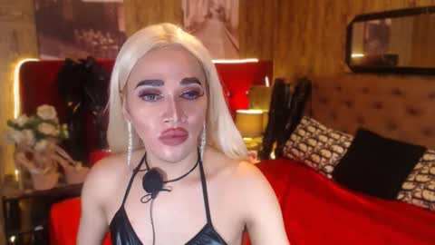 KENDALL online show from January 2025 06:12:02 PM