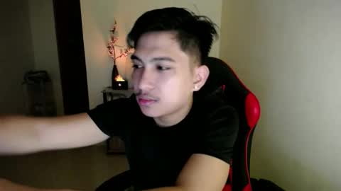 Dannie online show from November 2025 05:40:02 PM