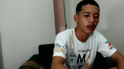 Snapshot of urdreamboy_clarin chatting on June 2026 10:03:01 AM urdreamboy_clarin online show from June 2026 10:03:01 AM