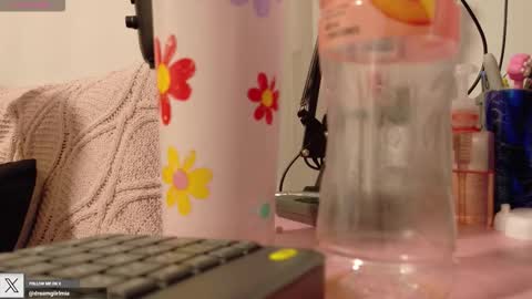 Mia Miller online show from October 2025 10:17:02 PM