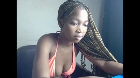 Snapshot of urflirtydoll chatting on January 2025 05:15:02 AM urflirtydoll online show from January 2025 05:15:02 AM