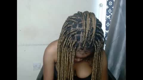 Snapshot of urflirtydoll chatting on February 2025 08:06:02 PM urflirtydoll online show from February 2025 08:06:02 PM