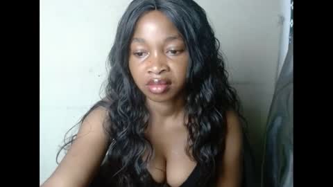 Snapshot of urflirtydoll chatting on February 2025 11:19:02 PM urflirtydoll online show from February 2025 11:19:02 PM