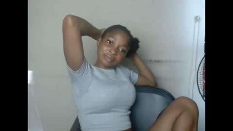 Snapshot of urflirtydoll chatting on February 2025 08:09:02 PM urflirtydoll online show from February 2025 08:09:02 PM