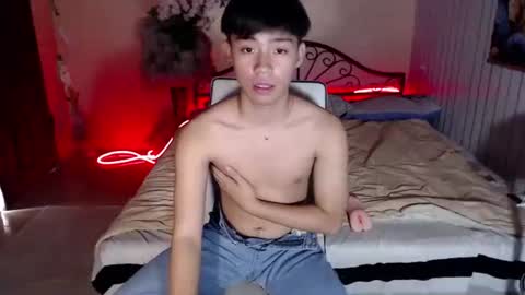 Snapshot of urfuckboy_sev chatting on December 2025 11:32:02 PM just call me sev online show from December 2025 11:32:02 PM