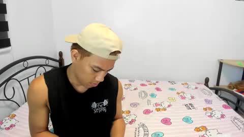 urfucker_vinz online show from May 2026 06:27:02 PM