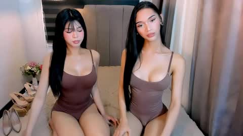 Snapshot of urfynestchina_doll chatting on April 2026 03:54:02 AM Im your doll maica online show from April 2026 03:54:02 AM