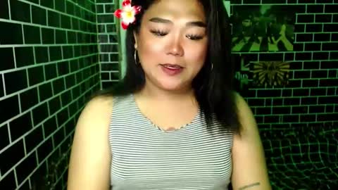 Snapshot of urgirl_dimple chatting on November 2025 12:04:01 PM Dimple online show from November 2025 12:04:01 PM