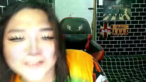 Snapshot of urgirl_dimple chatting on November 2025 09:01:02 AM Dimple online show from November 2025 09:01:02 AM