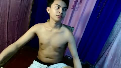 Snapshot of urguy_marco chatting on December 2025 11:59:02 AM urguy_marco online show from December 2025 11:59:02 AM