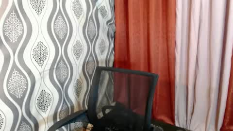 xian online show from December 2024 01:59:01 AM