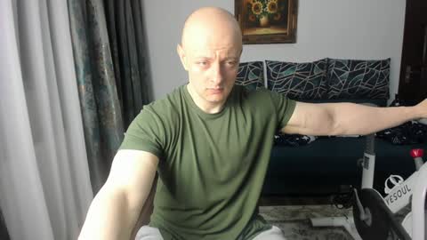 Snapshot of urgymcrush chatting on January 2025 10:41:01 PM UrGymCrush online show from January 2025 10:41:01 PM