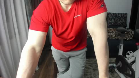 Snapshot of urgymcrush chatting on January 2025 10:32:02 PM UrGymCrush online show from January 2025 10:32:02 PM