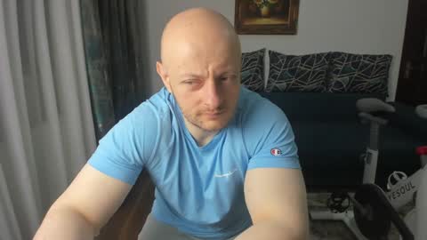 Snapshot of urgymcrush chatting on February 2025 11:03:02 PM UrGymCrush online show from February 2025 11:03:02 PM