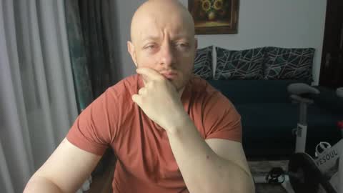 Snapshot of urgymcrush chatting on February 2025 09:28:01 PM UrGymCrush online show from February 2025 09:28:01 PM