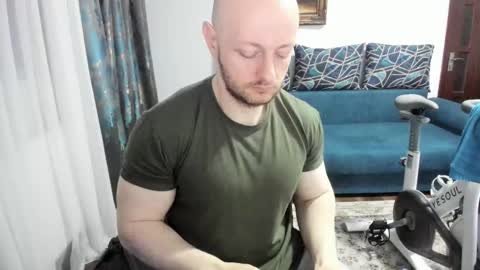 Snapshot of urgymcrush chatting on February 2025 12:19:02 AM UrGymCrush online show from February 2025 12:19:02 AM