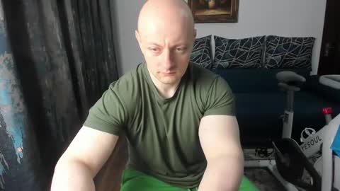 Snapshot of urgymcrush chatting on February 2025 11:08:02 PM UrGymCrush online show from February 2025 11:08:02 PM