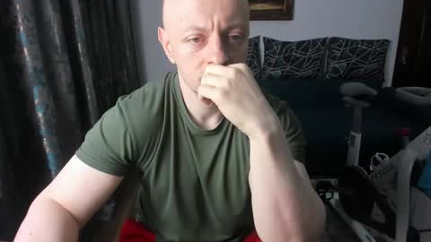 Snapshot of urgymcrush chatting on February 2025 02:17:02 AM UrGymCrush online show from February 2025 02:17:02 AM