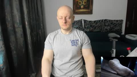 Snapshot of urgymcrush chatting on February 2025 11:03:01 PM UrGymCrush online show from February 2025 11:03:01 PM