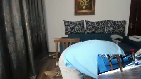 Snapshot of urgymcrush chatting on February 2025 02:03:02 AM UrGymCrush online show from February 2025 02:03:02 AM