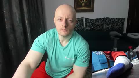 Snapshot of urgymcrush chatting on February 2025 11:33:02 PM UrGymCrush online show from February 2025 11:33:02 PM