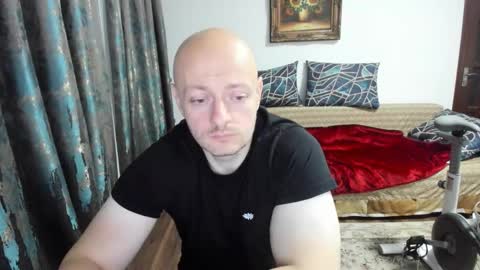 Snapshot of urgymcrush chatting on October 2025 11:02:01 PM UrGymCrush online show from October 2025 11:02:01 PM