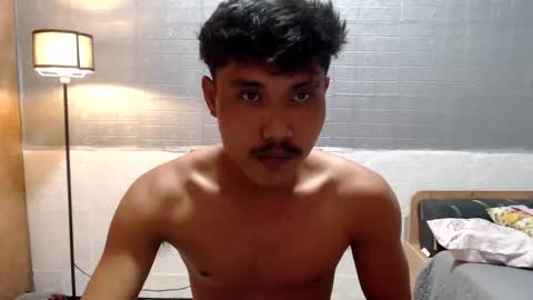 urhot_frank online show from February 2026 04:02:02 AM