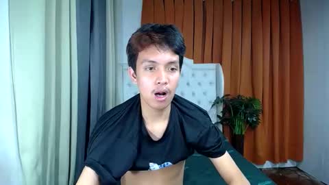 Snapshot of urhot_johny chatting on April 2026 01:53:02 PM urhot_johny online show from April 2026 01:53:02 PM