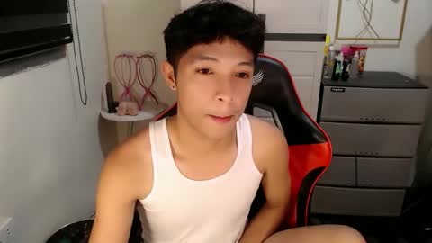 Ethan online show from May 2026 04:01:02 PM