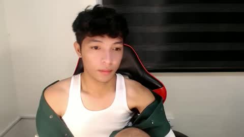 Ethan online show from May 2026 09:45:02 PM