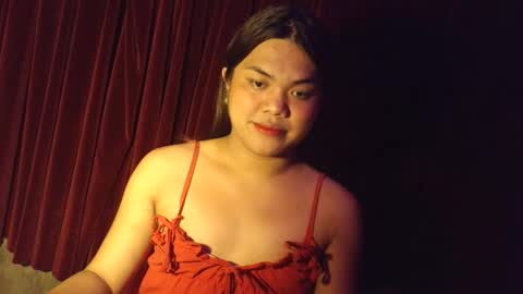 Snapshot of urhottie_bella chatting on January 2026 03:05:01 PM urhottie_bella online show from January 2026 03:05:01 PM