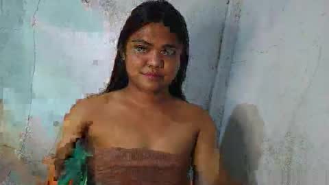 Snapshot of urhottie_bella chatting on February 2026 11:06:02 AM urhottie_bella online show from February 2026 11:06:02 AM