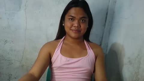 Snapshot of urhottie_bella chatting on February 2026 03:14:02 AM urhottie_bella online show from February 2026 03:14:02 AM