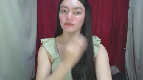 Snapshot of urhottiest_katey chatting on November 2025 07:18:02 AM Katey online show from November 2025 07:18:02 AM