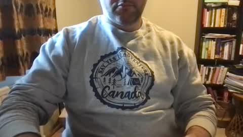 Snapshot of urhungdaddy8 chatting on November 2025 02:39:02 PM Hung Daddy online show from November 2025 02:39:02 PM