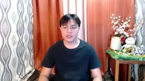 urhunky_ivan online show from December 2024 03:59:02 PM